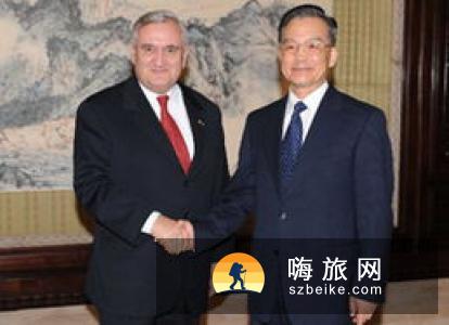 李克强与塞总理会谈：希望为中国游客提供更多签证便利