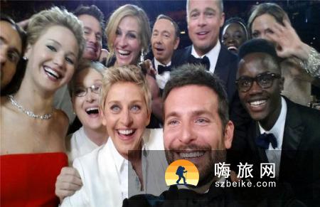 英国开设奇葩课程 帮助学生掌握完美的自拍艺术